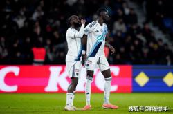 九游娱乐-穆雷爆冷击败巴黎圣日耳曼，势不可挡引爆全场！的简单介绍