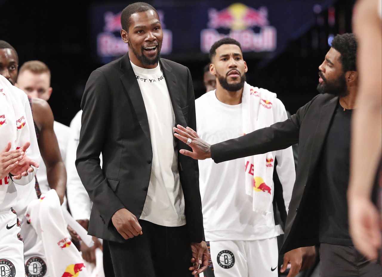 关于尤文图斯发布备战花絮，清晨篮板制胜，NBA季后赛任务艰巨，纪律约束更严格的信息